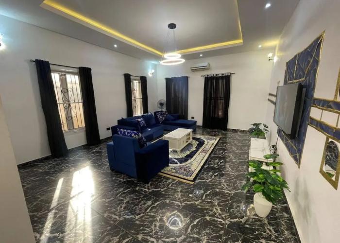 Immaculate 4-bed Detached Duplex in Lekki Chevron