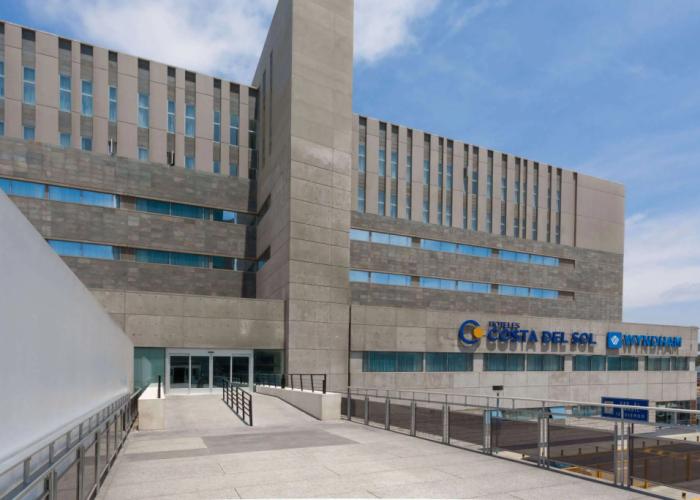 Wyndham Costa Del Sol Lima Airport
