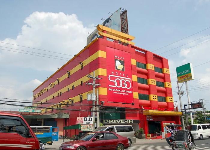 Hotel Sogo LRT Monumento Station