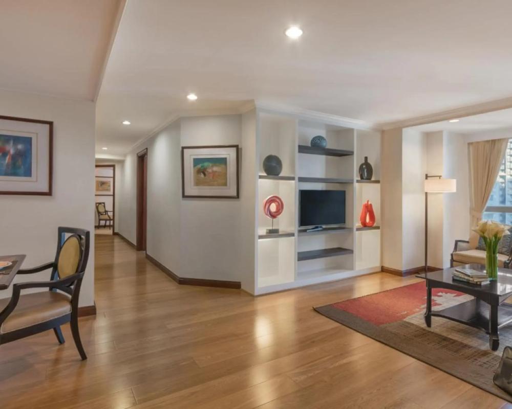 фото Discovery Suites