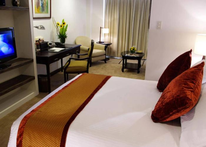 Discovery Suites