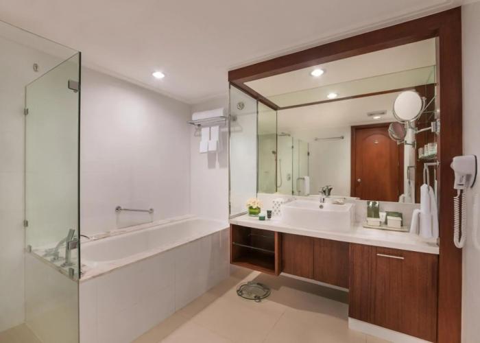 Discovery Suites