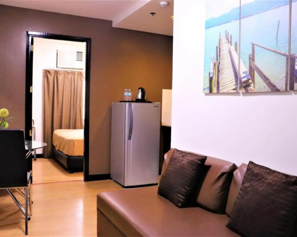 фото The Studio 18 Residences