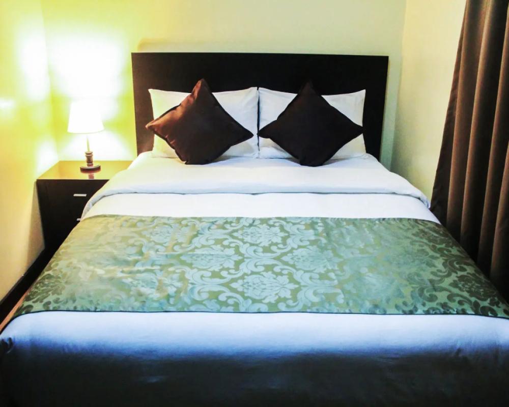 фото The Studio 18 Residences