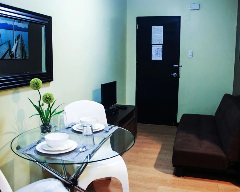 фото The Studio 18 Residences