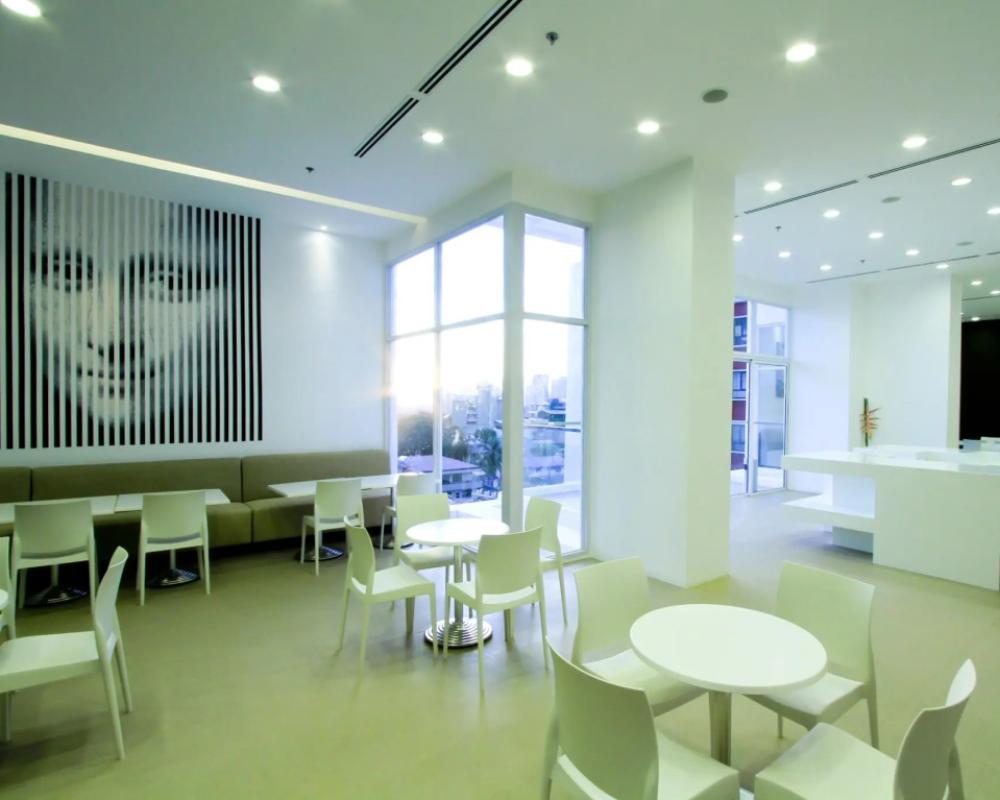 фото Privato Ortigas
