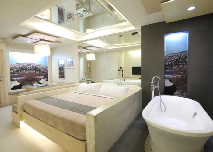 Victoria Court Suites - Pasig