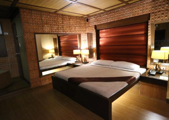 Victoria Court Suites - Pasig