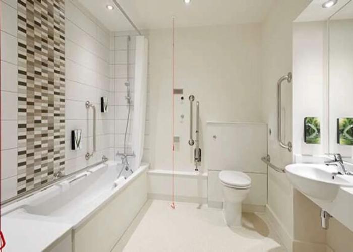 Premier Inn Woking West (A324)