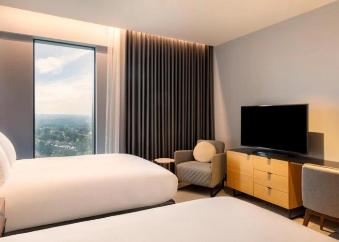 Hilton Woking