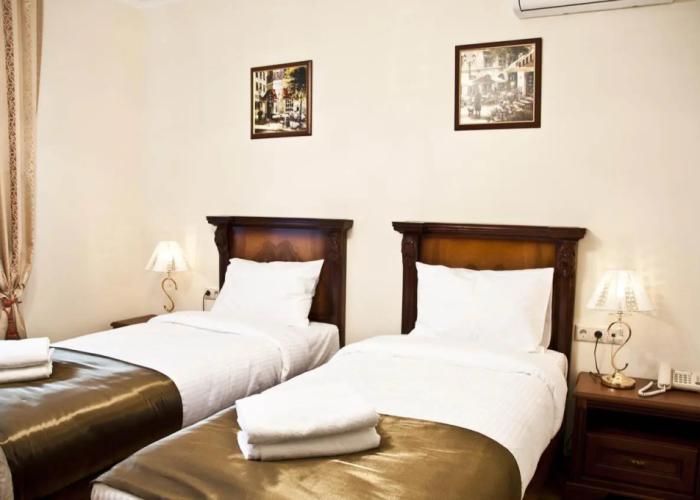 Hotel Meridian
