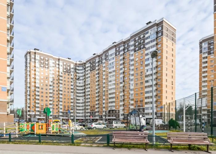 Na Ulitse Vertoletnaya 16 Apartments