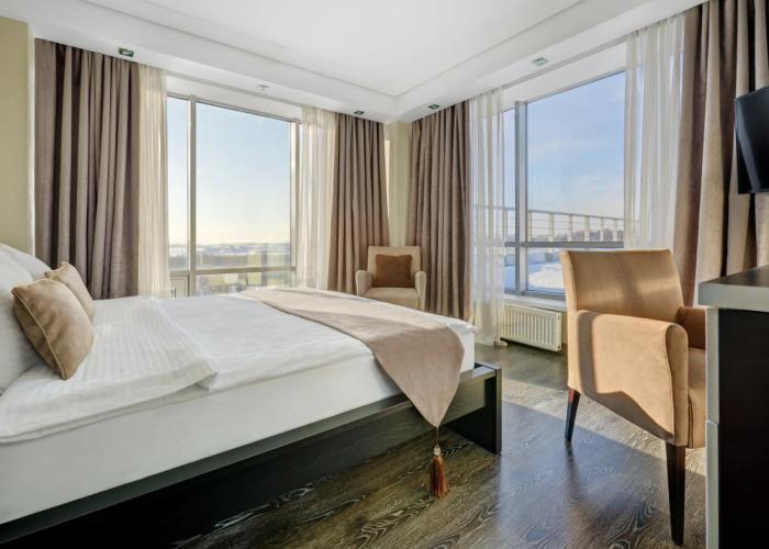 Astro Plaza Hotel