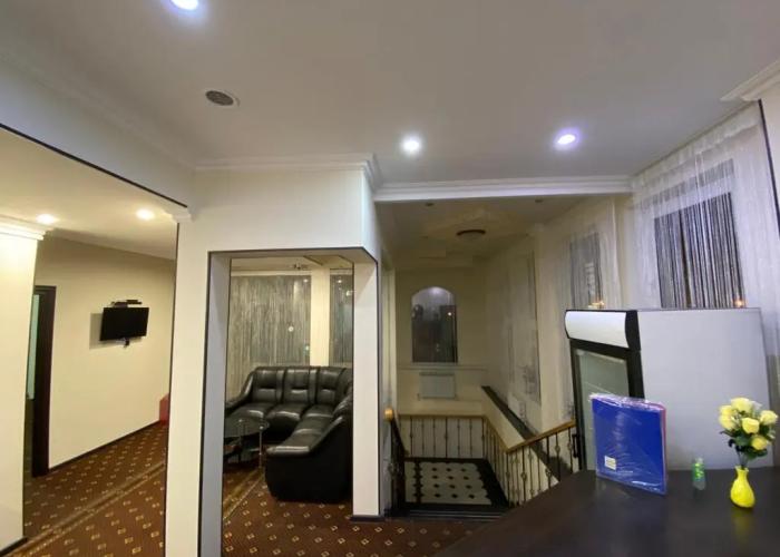 Hotel-city Hotel