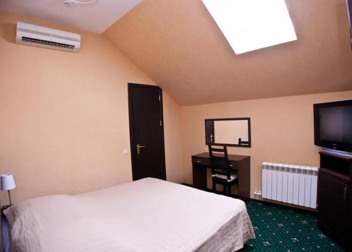 Eklips Hotel