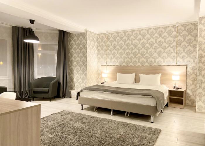Etalon Hotel