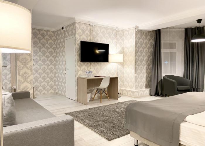 Etalon Hotel