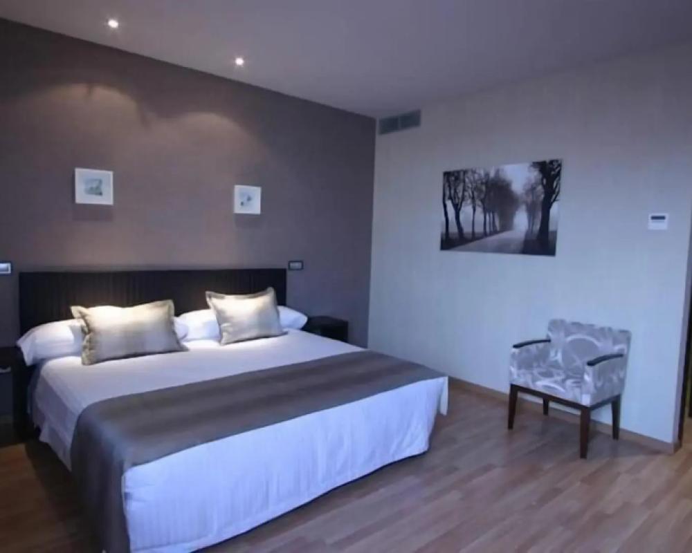 фото Hotel Dinastía