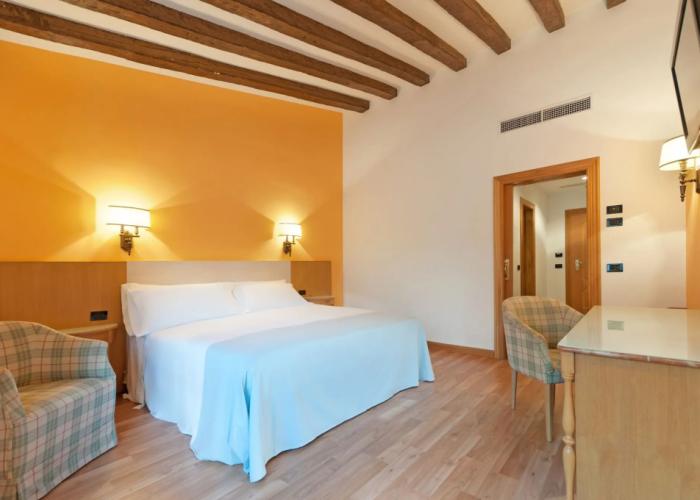 Madrid-Getafe Los Angeles Hotel
