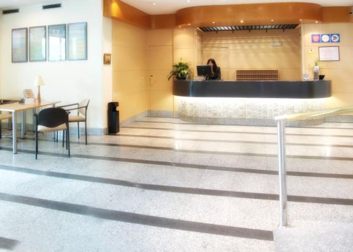Hotel AR Parquesur