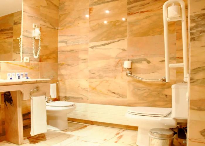 Hotel AR Parquesur
