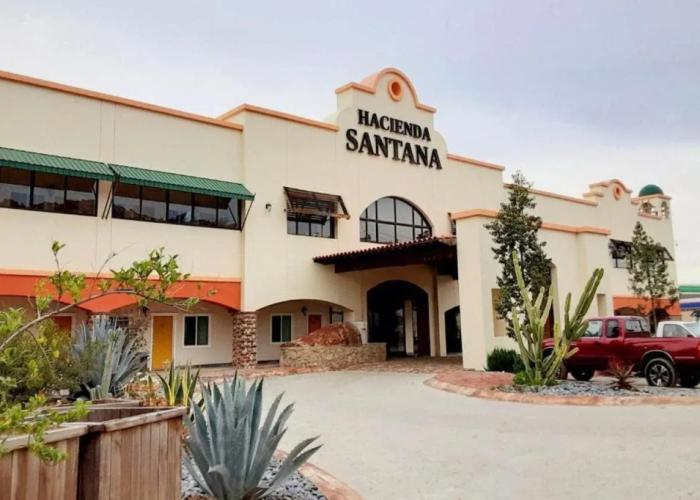 Hotel Hacienda Santana