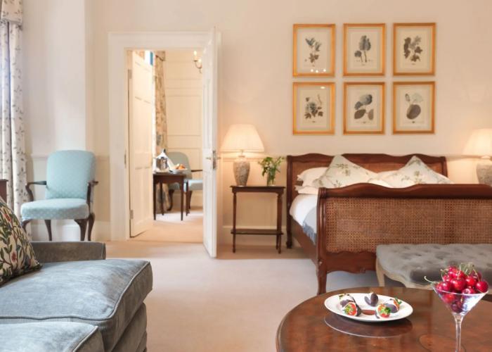 Weston Manor Hotel