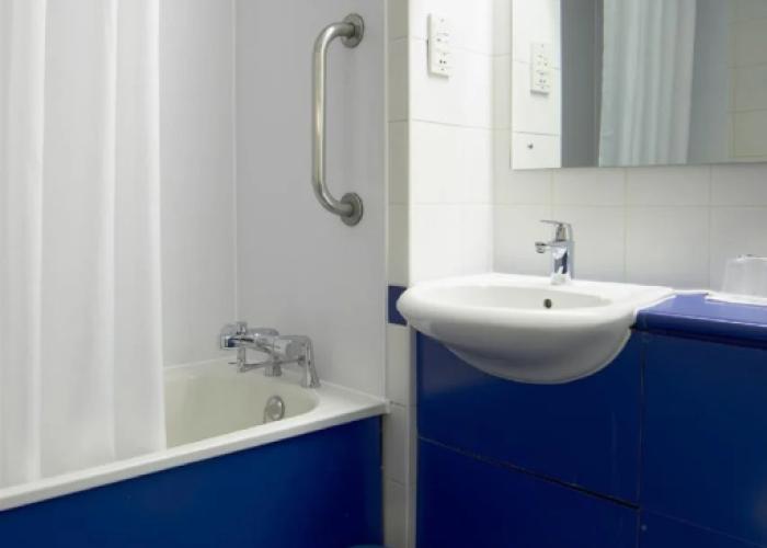 Travelodge Bicester Cherwell Valley M40