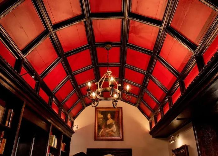 Weston Manor Hotel