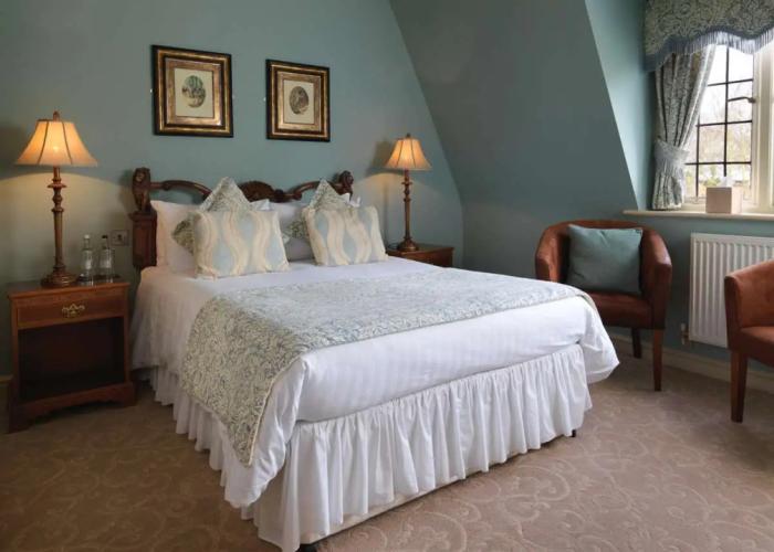 Ye Olde Bell Hotel & Spa