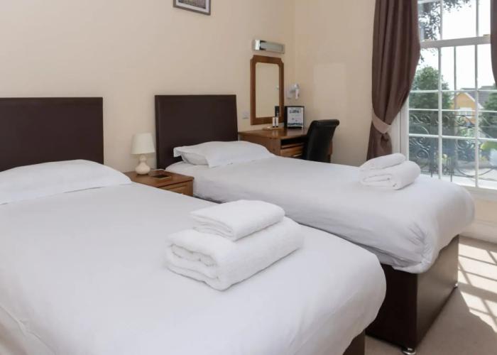 The Lawns Guest House