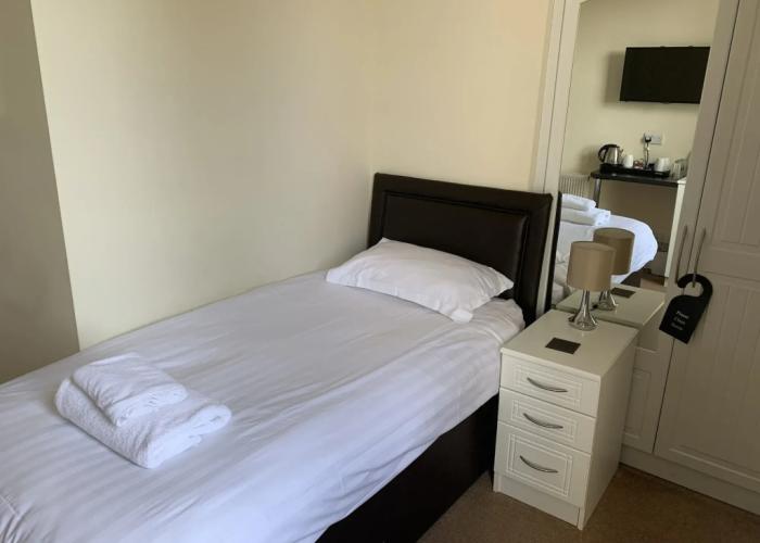 The Lawns Guest House