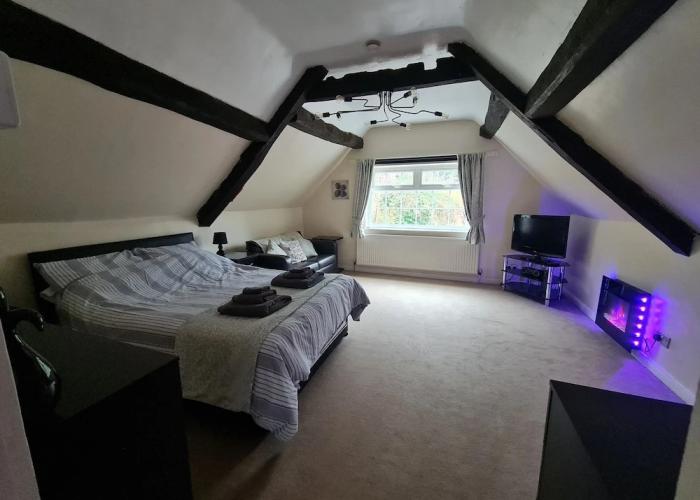 Apartment 17th-century1bed/studio/petsok/garden/wifi