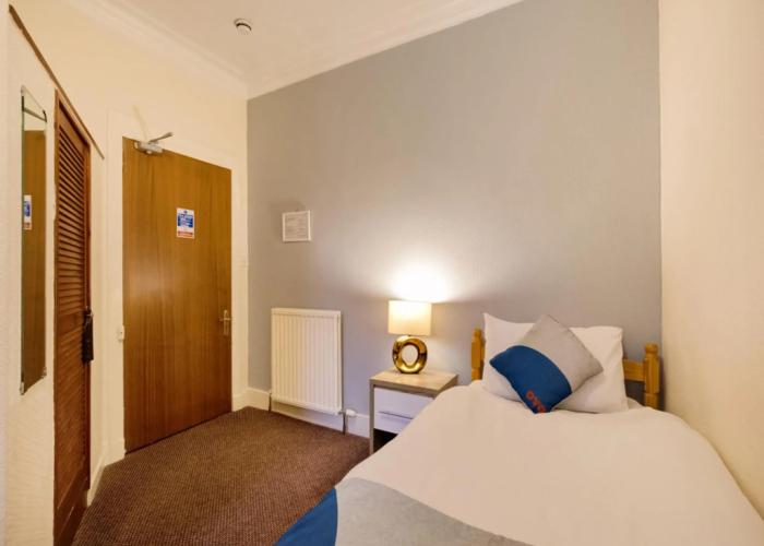 OYO Eastbank Hotel, Speyside Scotland