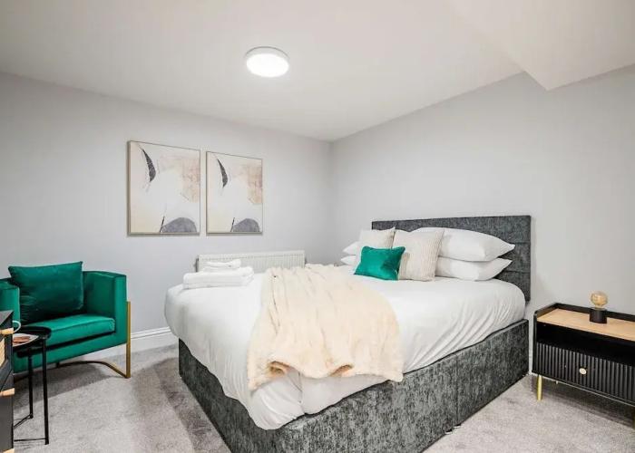Host Stay Bridge Street Studio