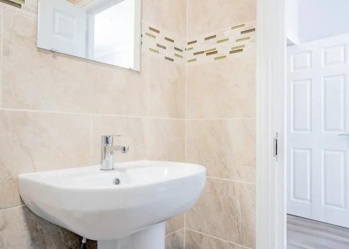 Host Stay Bridge Street Apartment