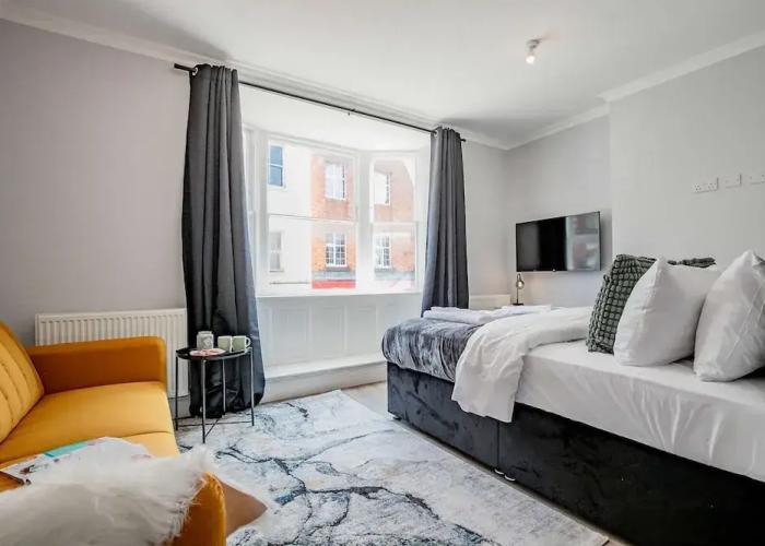 Host Stay Bridge Street Apartment