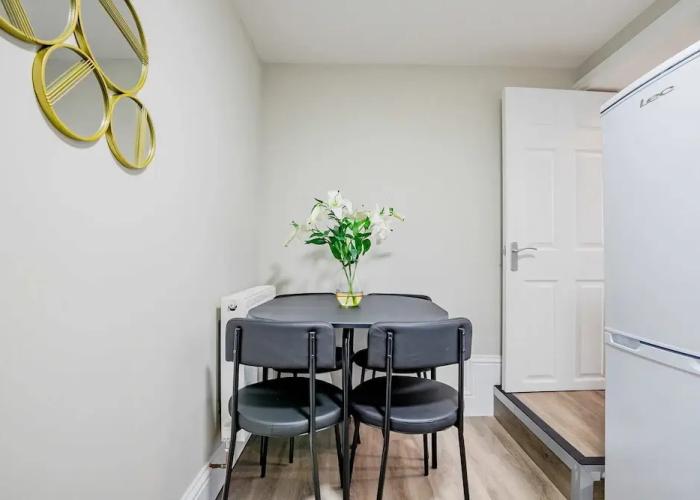 Host Stay Bridge Street Apartment