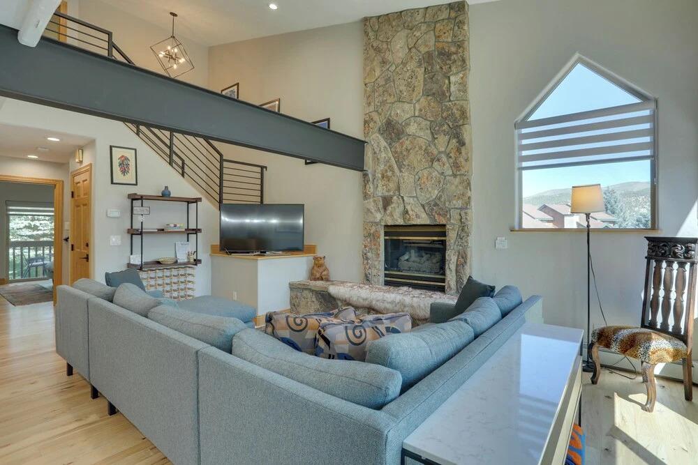 Edwards Townhome ~ 4 Mi to Beaver Creek Resort!