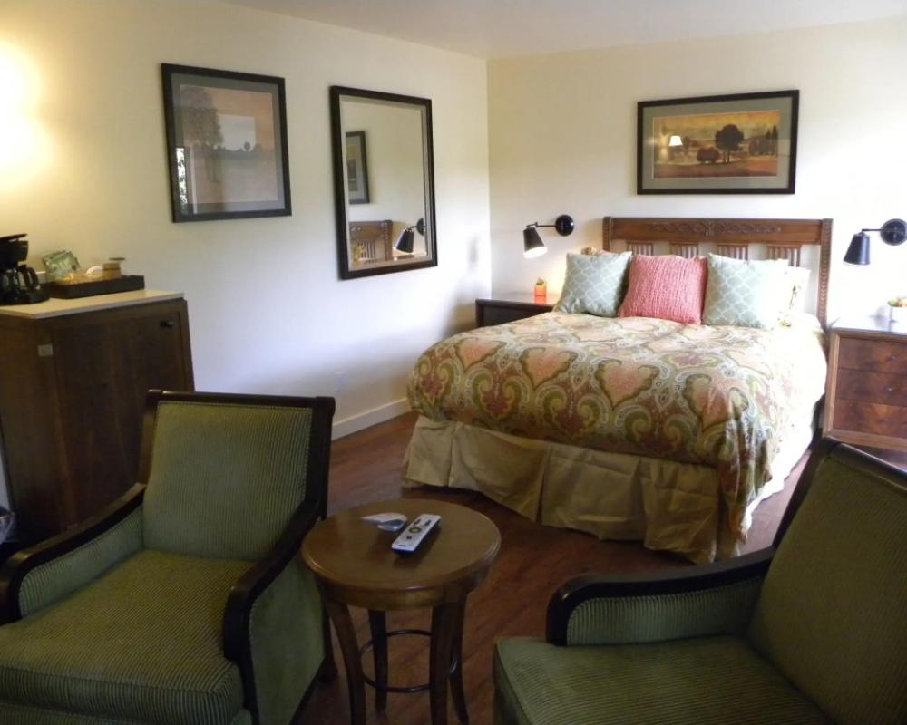 Inn at Buckhorn Cove