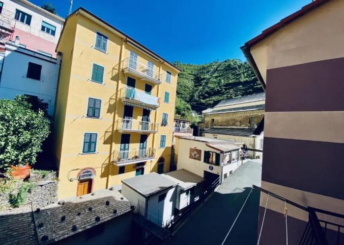Giovanni Rooms Manarola