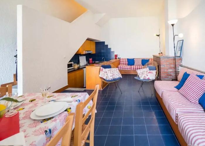 Il Baluardo Sea View Apartment on the Cliff