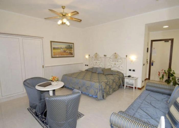 Hotel Porto Roca