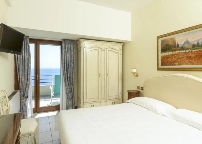 Hotel Porto Roca