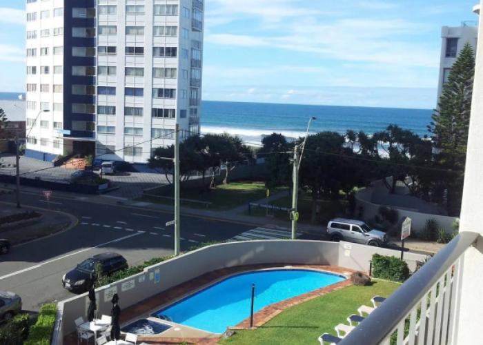 Surfers Chalet
