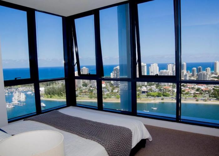 Meriton Suites Southport, Gold Coast