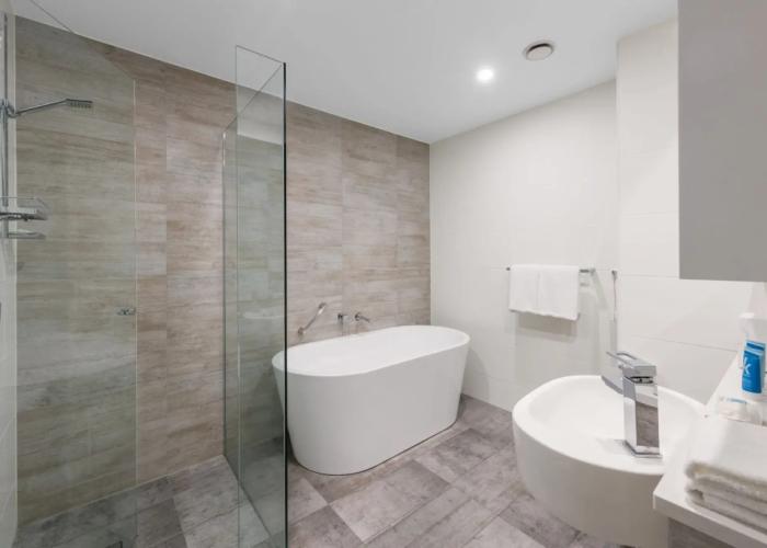 Meriton Suites Southport, Gold Coast