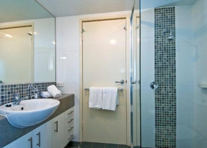 Aqualine Apartments