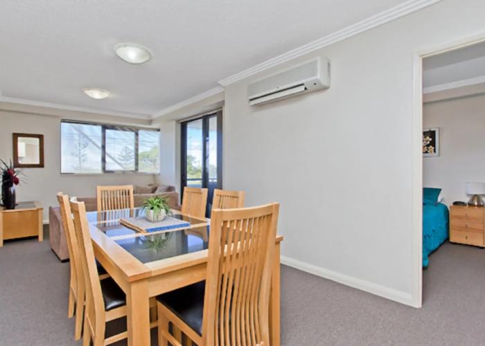 Aqualine Apartments
