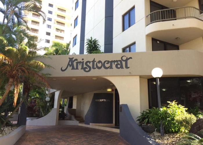 Aristocrat Apartments